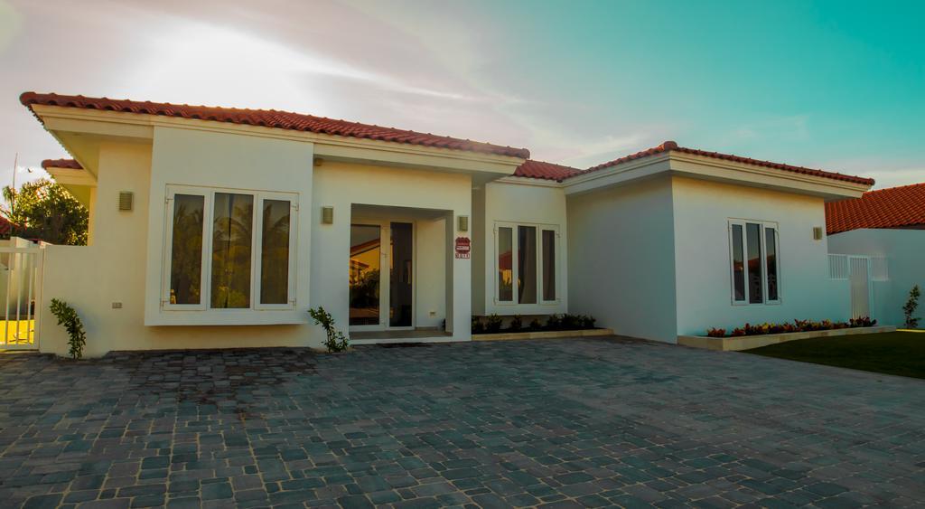شاطئ بالم Villa Noah المظهر الخارجي الصورة